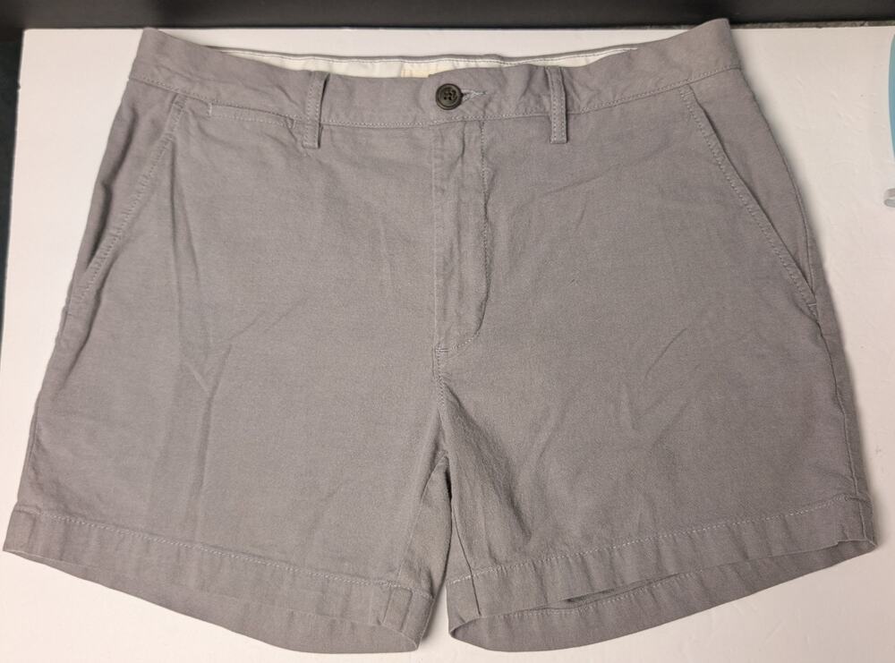 Good Threads Gray Oxford Shorts Womens SIZE 32x4.5 Flat Front Casual Summer Fall